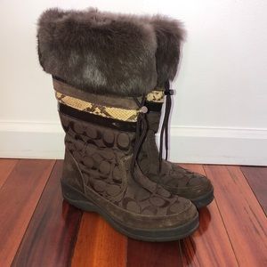 COACH Brown Monogram LORNA Brown Fur Snow Boots